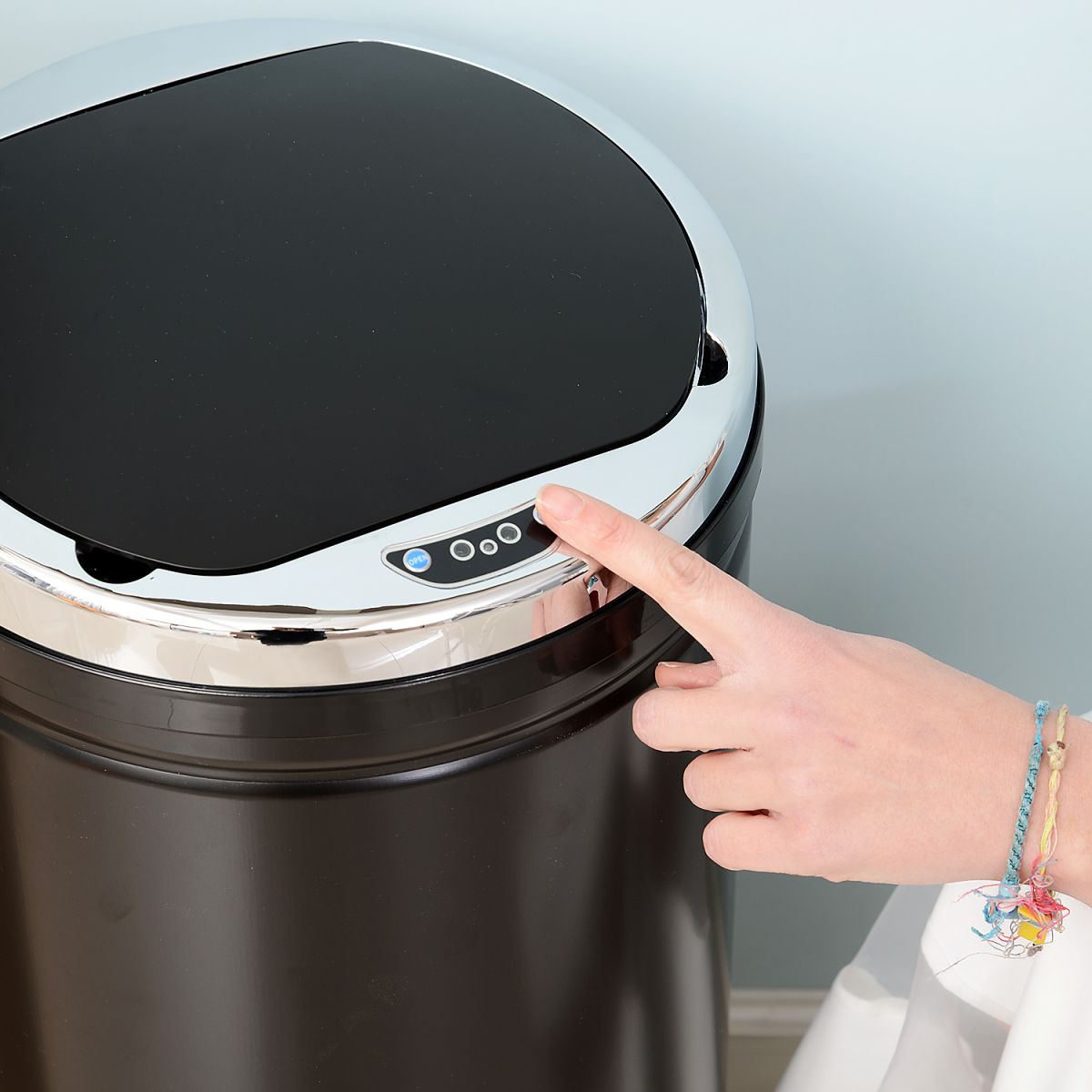 50L Stainless Steel Infrared Sensor Trash Can w/ Removable Bucket, Black